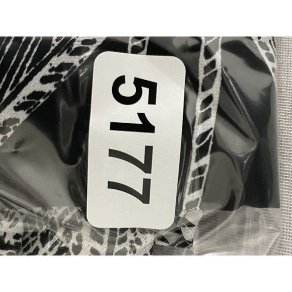 Guess Womens Retro Halter Top Dress White And Black Knee Length Size 8 - Picture 10 of 10